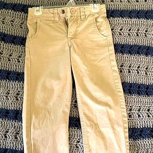 GAP - Boys 5T - Khakis (EUC)